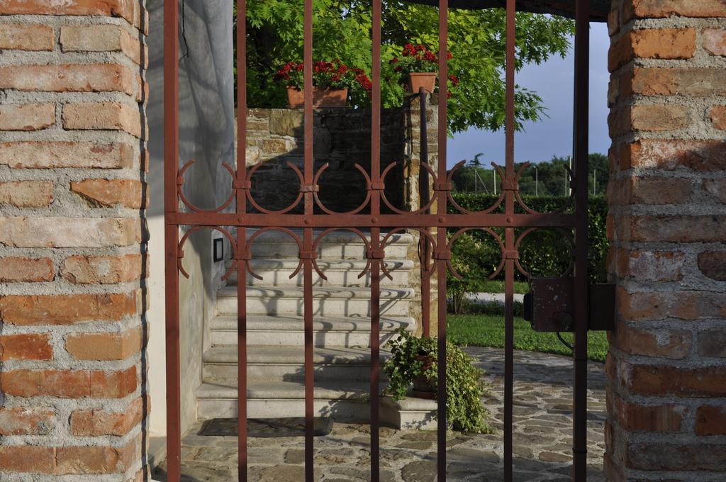 Casa Griunit Villa Capriva del Friuli Exterior photo